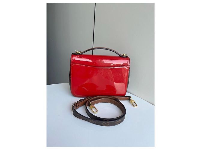 Louis Vuitton Borsa a mano in vernice rosso e tela Monogram Marrone Monogramma - vista 8