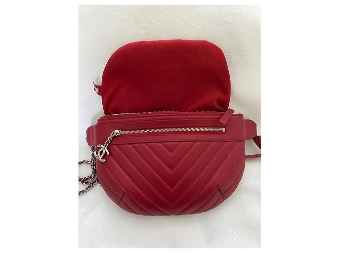 Chanel Chevron Gürteltasche aus rotem Leder - Ansicht 5