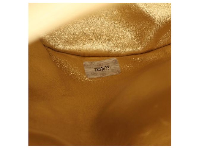 Zaino Chanel Matelassé in pelle oro D'oro - vista 5