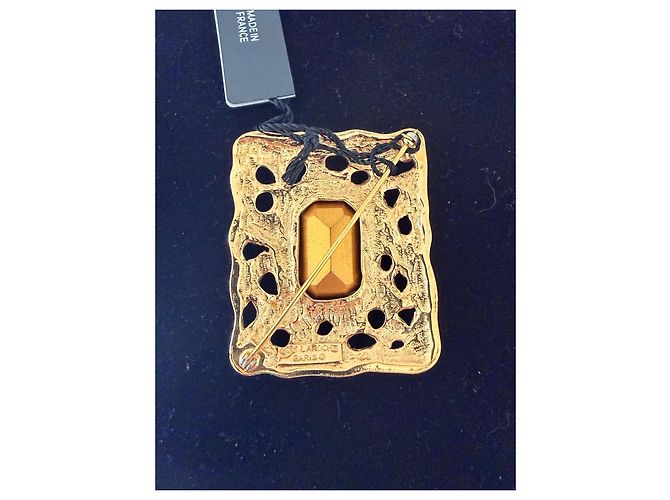 Broche Rectangular Guy Laroche Dorado con Cristal - vista 8