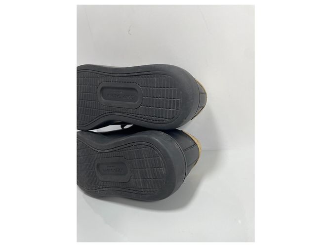Dolce & Gabbana Sneakers in pelle nera con dettagli dorati Nero D'oro - vista 10