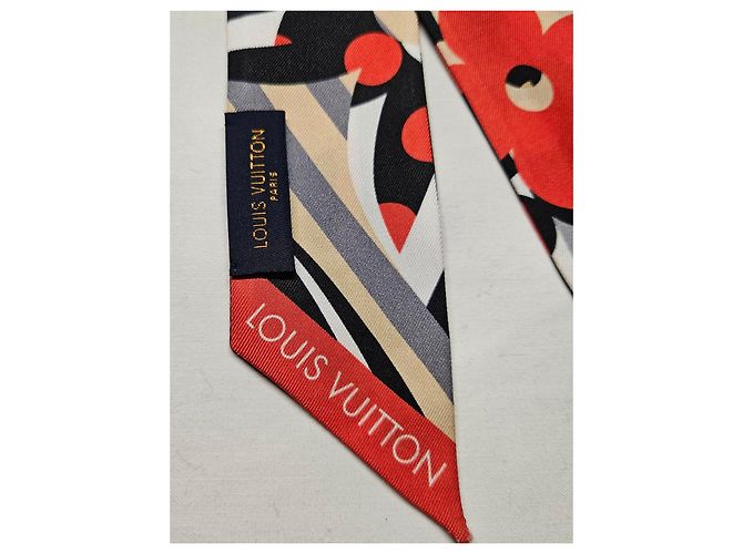 Louis Vuitton Monogram Seidenschal Schwarz Weiß Rot Golden Grau - Ansicht 3