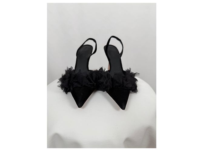 Jean Michel Cazabat Schwarze Pumps mit Rüschen - Ansicht 4