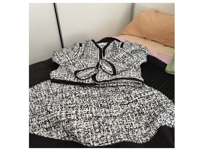 Completo giacca e gonna Sandro in tweed bianco e nero - vista 6