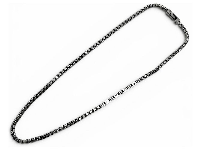 Louis Vuitton 2024 Silver Chain Necklace Model M02027 Silvery - view 3