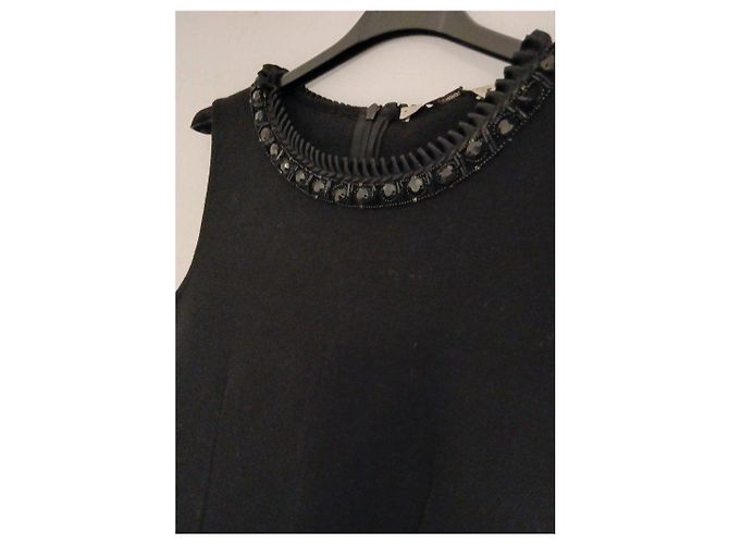 Blumarine schwarzes Kleid mit Schmuckdetails - Ansicht 7