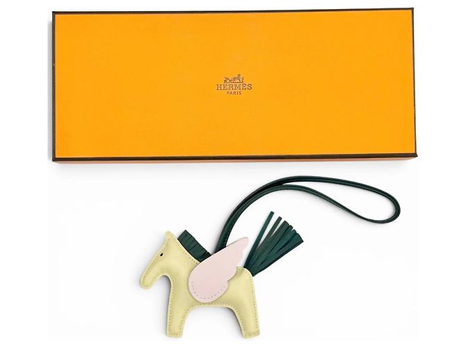 Hermès HERMES Rodeo Charm Pegasus PM - vista 2