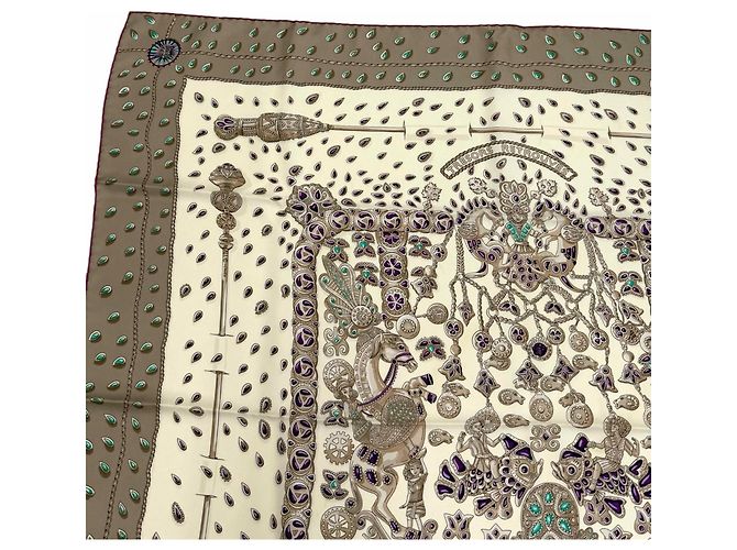 Hermès Sciarpa in seta Hermes Carre 90 TRESORS RETROUVES Multicolore - vista 3