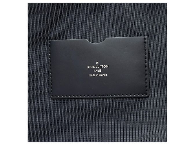 Louis Vuitton Nero Taiga Pegase 45 - vista 5