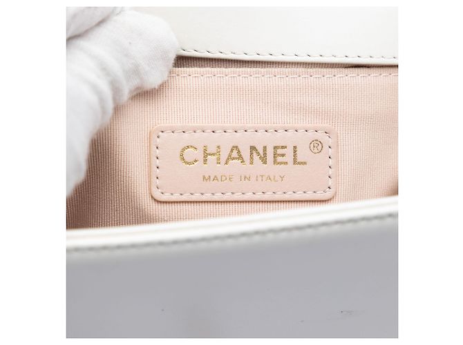 Chanel White Square Calfskin Boy Reverso Flap Bianco Crudo - vista 5