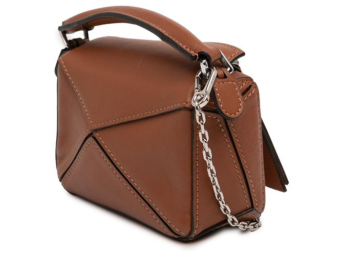 Borsa Nano Puzzle in pelle di vitello marrone LOEWE - vista 2