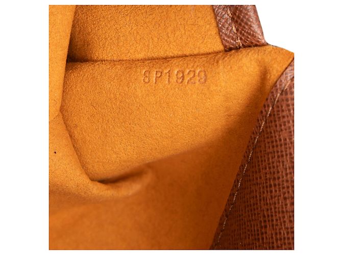 Louis Vuitton Marrone Monogram Musette Tango con Tracolla Corta - vista 6