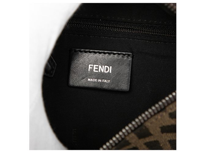 Fendi Gürteltasche aus Zucchino Canvas in Beige - Ansicht 5
