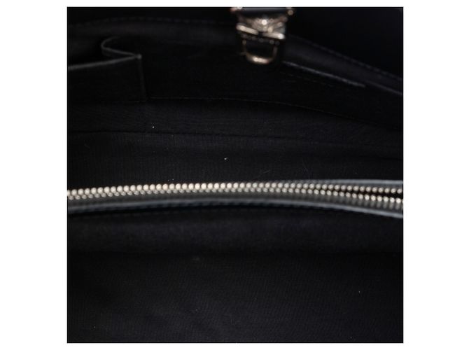 Louis Vuitton Black Epi Passy PM Nero - vista 4