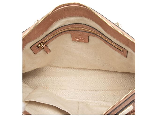 Borsa Bella in pelle di vitello granulata metallizzata rosa Gucci - vista 4