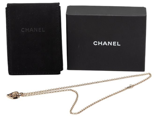 Collana con pendente a cuore Chanel Gold CC placcato oro D'oro - vista 5