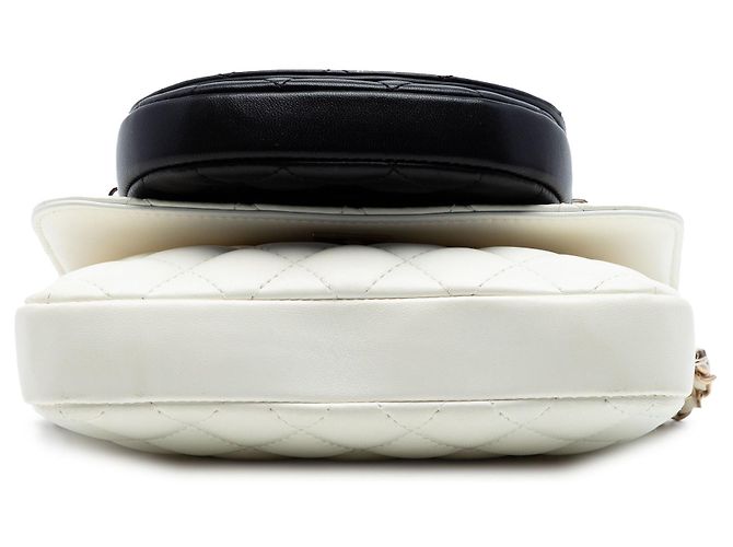 Chanel White CC Quilted Lambskin Side Packs Flap Blanco - vista 3