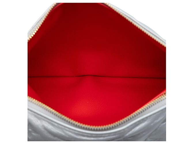 Louis Vuitton Coussin PM in agnello goffrato Monogram argento - vista 4