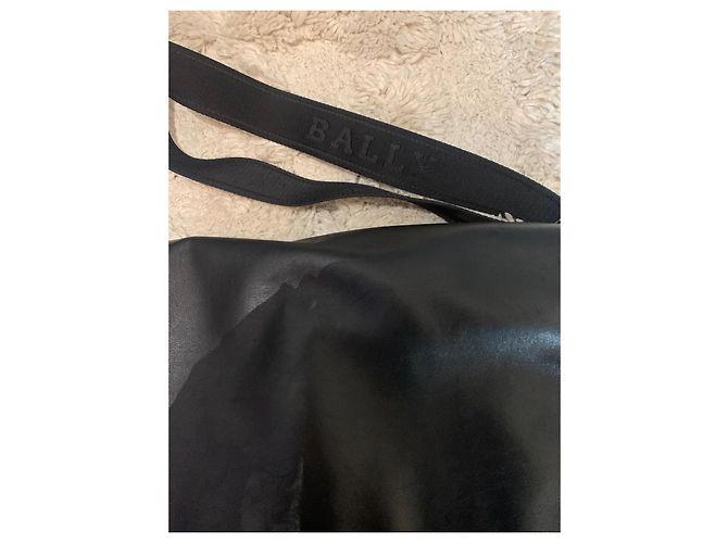 Bally Borsa Messenger in Pelle Nera Nero Bianco Rosso - vista 2
