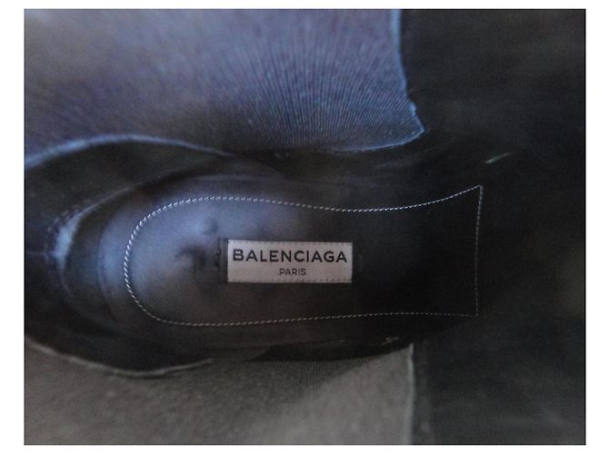 Balenciaga Botines Chelsea de Ante Gris - vista 6