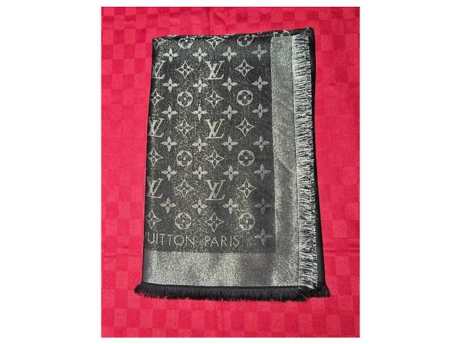 Louis Vuitton Monogram Schal Schwarz Lurex Grau Silber Hardware - Ansicht 2