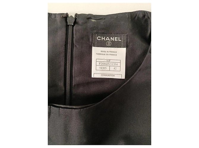 Chanel schwarzes Seidenkleid - Ansicht 6