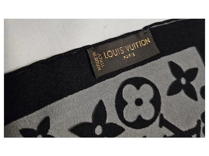 Bufanda Louis Vuitton Monogram de Seda Negra Negro - vista 4