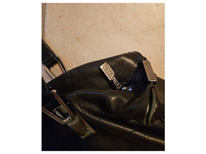 Borsa a mano Chanel East West Chocolate Bar Nero - vista 10