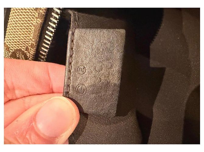 Marsupio Gucci GG Supreme Monogram marrone e beige - vista 5