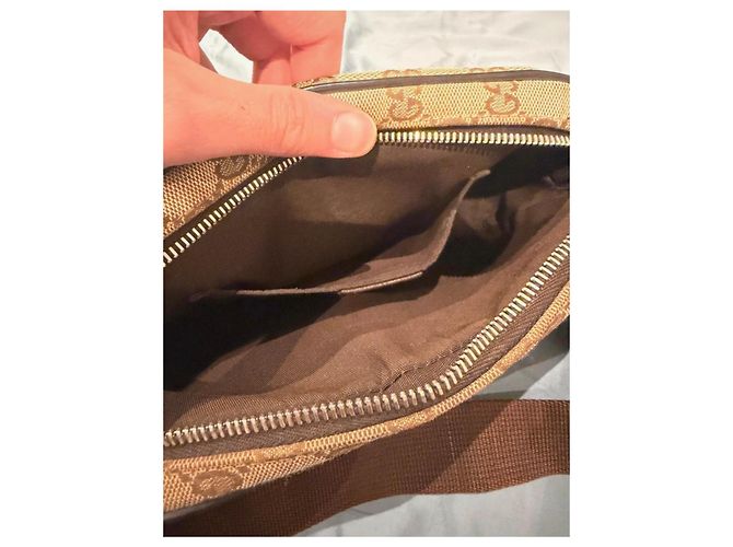 Marsupio Gucci GG Supreme Monogram marrone e beige - vista 6