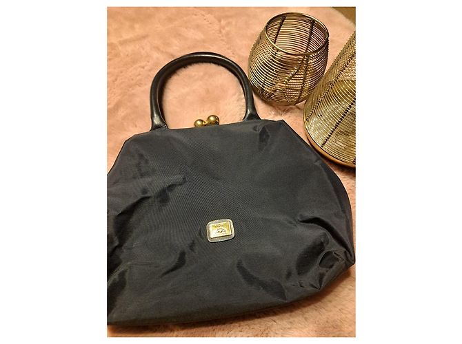 Moschino Handtasche aus schwarzem Nylon - Ansicht 4