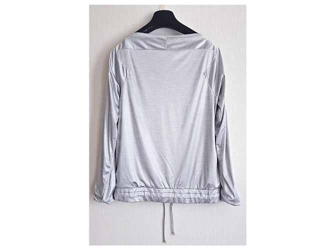 Camiseta Chanel gris de manga larga con logo CC - vista 2