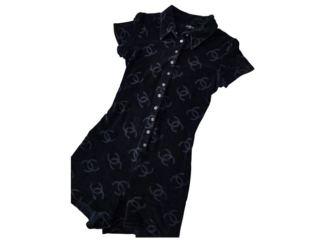 Chanel Mono corto de terciopelo negro logo CC - vista 2