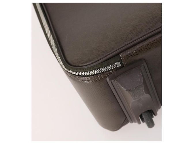LOUIS VUITTON Taiga Pegas 45 Valigia Grizzly M23314 LV Auth 178613 Marrone - vista 17