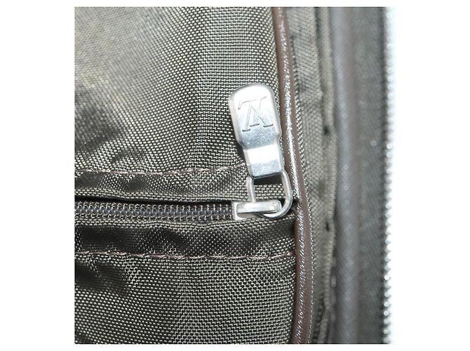 LOUIS VUITTON Taiga Pegas 45 Valigia Grizzly M23314 LV Auth 178613 Marrone - vista 23