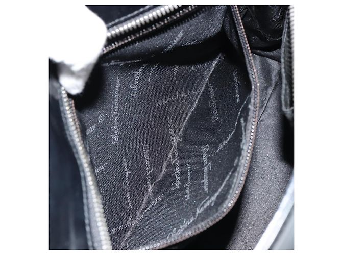 Borsa a mano Salvatore Ferragamo Gancini in pelle 2way nera argento Auth ka4288 Nero - vista 21