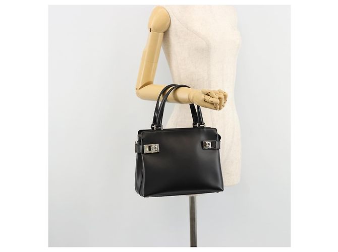 Borsa a mano Salvatore Ferragamo Gancini in pelle 2way nera argento Auth ka4288 Nero - vista 22