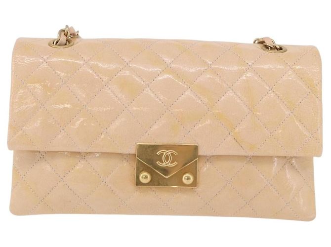 CHANEL Matelasse Chain Shoulder Bag Patent leather Beige Gold CC Auth 179868A D'oro - vista 13