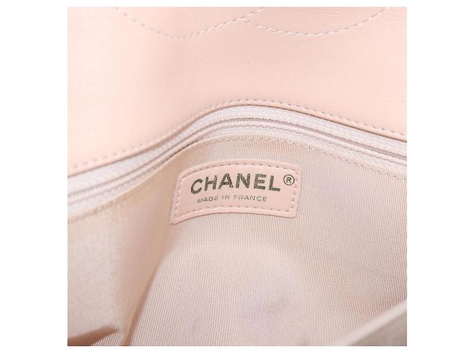 CHANEL Matelasse Chain Shoulder Bag Patent leather Beige Gold CC Auth 179868A D'oro - vista 21