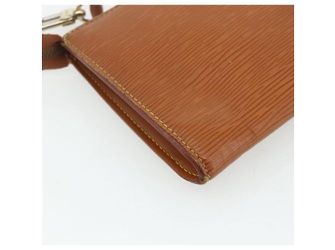 LOUIS VUITTON Epi Pochette Accessoires Pochette Marrone M52953 LV Auth 179623 - vista 16