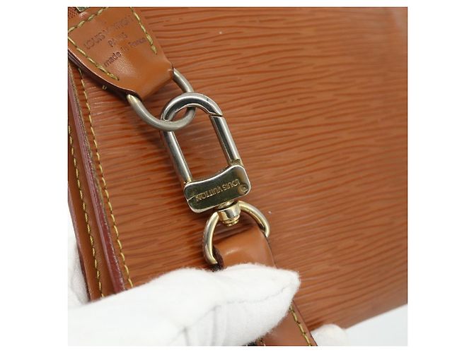 LOUIS VUITTON Epi Pochette Accessoires Pochette Marrone M52953 LV Auth 179623 - vista 17