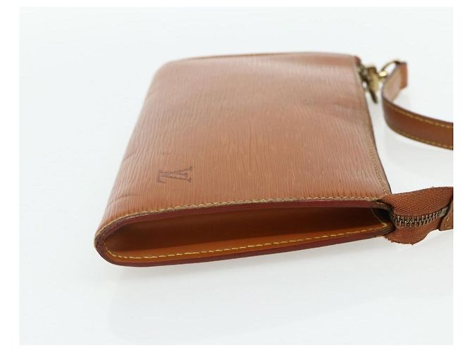 LOUIS VUITTON Epi Pochette Accessoires Pochette Marrone M52953 LV Auth 179623 - vista 4