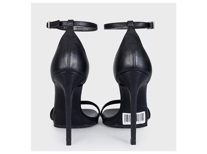 Décolleté Tribute in pelle nera Saint Laurent Taglia 37 Usato - vista 4