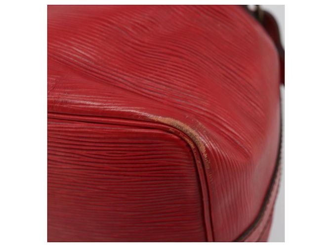 Borsa a Spalla LOUIS VUITTON Epi Petit Noe Rosso M44107 LV Auth 179148 - vista 15