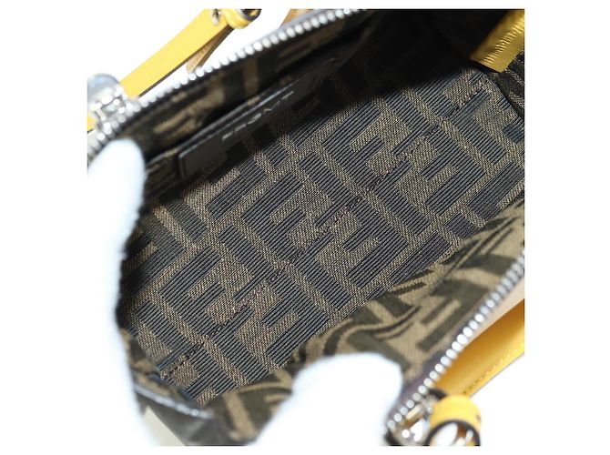 FENDI x FRGMT x POKMON Zucca Canvas By The Way Mini Dragonite Auth 167297SM Marrone Nero - vista 10