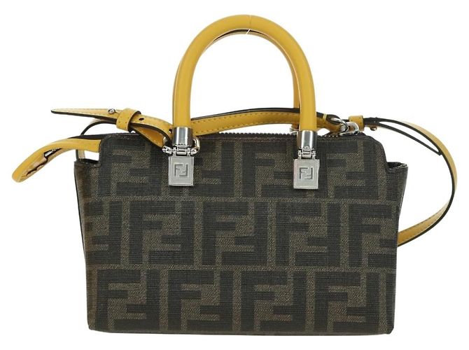 FENDI x FRGMT x POKMON Zucca Canvas By The Way Mini Dragonite Auth 167297SM Marrone Nero - vista 2