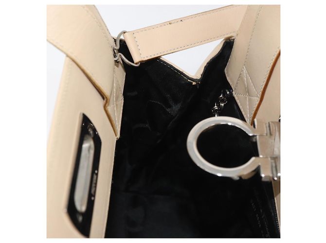 Borsa Salvatore Ferragamo Gancini in pelle 2way Beige Argento Auth BA12510 - vista 20