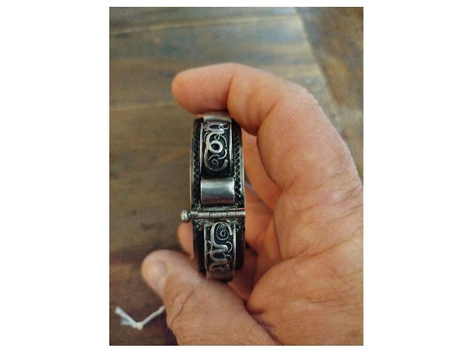 Autre Marque Bracelet jonc oriental ouvragé en argent Multicolore - vue 7