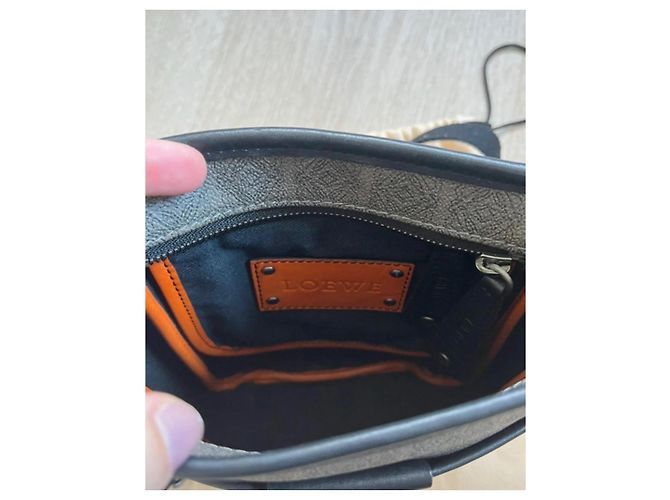 Borsa a tracolla Loewe in tela grigia e pelle Nero Grigio - vista 4