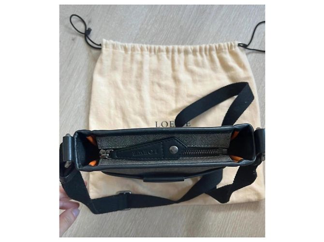 Borsa a tracolla Loewe in tela grigia e pelle Nero Grigio - vista 6